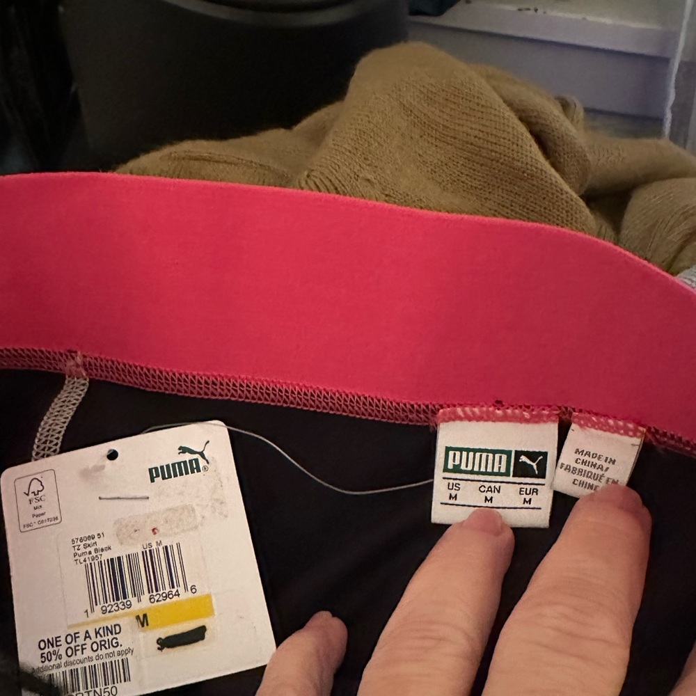Puma Black and White Pencil Skirt with pink Waistband - Picture 4 of 4